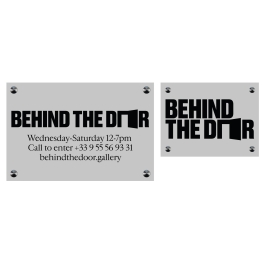 Commande BEHIND THE DOOR