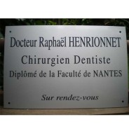 Plaque plastique argent professionnelle